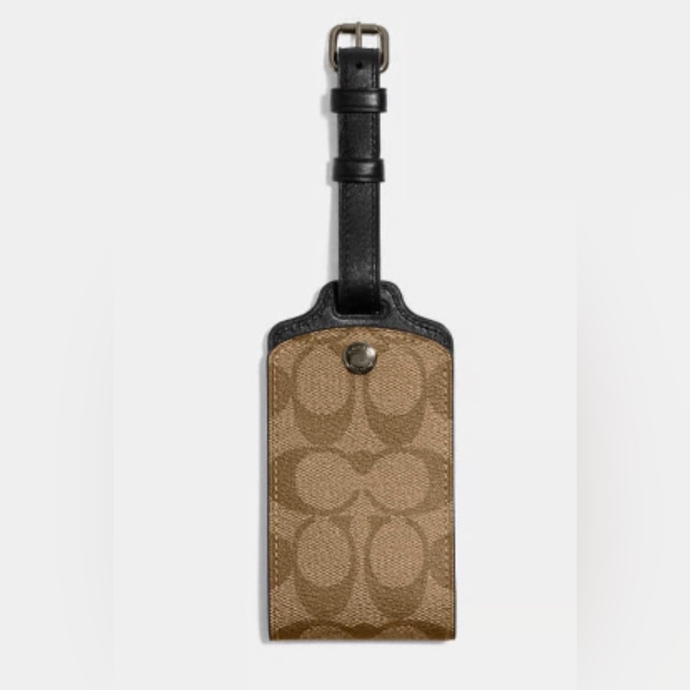 NWT! Coach ID luggage tag beautiful brown leather, signature logos